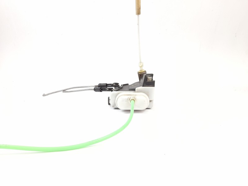 Recambio de cerradura puerta delantera izquierda para audi a6 berlina (c4) 2.3 referencia OEM IAM 4A1837015D  