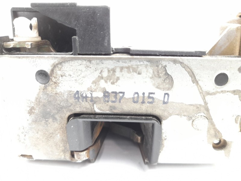 Recambio de cerradura puerta delantera izquierda para audi a6 berlina (c4) 2.3 referencia OEM IAM 4A1837015D  