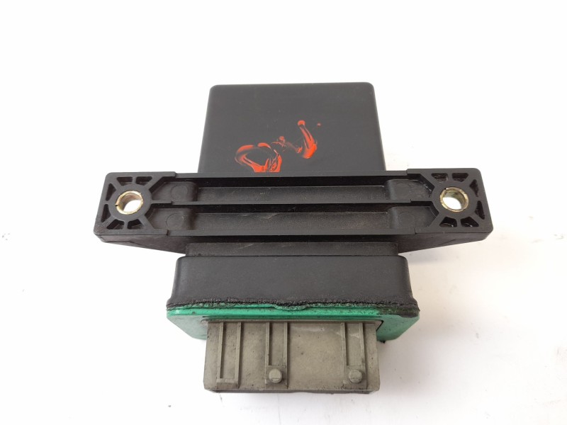 Recambio de rele para citroen jumpy 1.9 d referencia OEM IAM 9631577780  