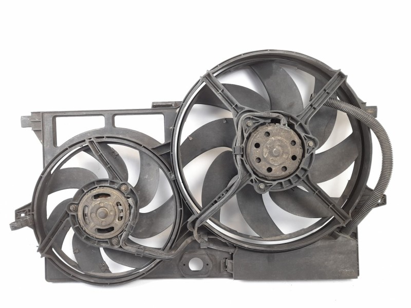 Recambio de electroventilador para citroen jumpy 1.9 d referencia OEM IAM 8240141  