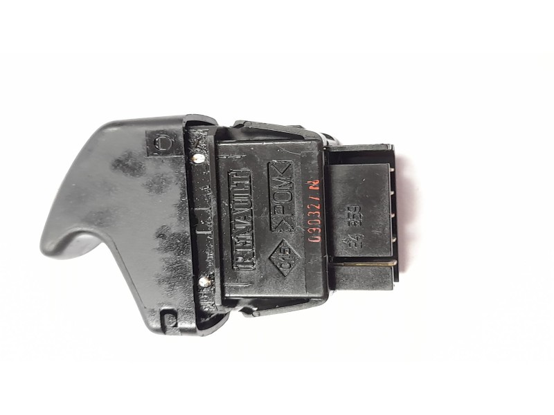 Recambio de mando elevalunas delantero izquierdo para nissan kubistar (x76) 1.5 dci referencia OEM IAM 030327 24359 