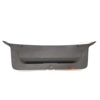 GUARNECIDO PORTON TRASERO 5M0867601 