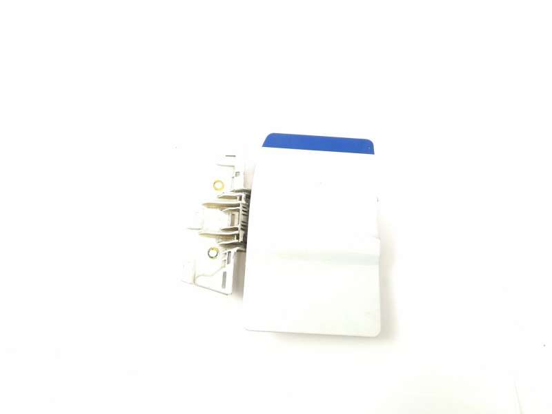 TAPA EXTERIOR COMBUSTIBLE 