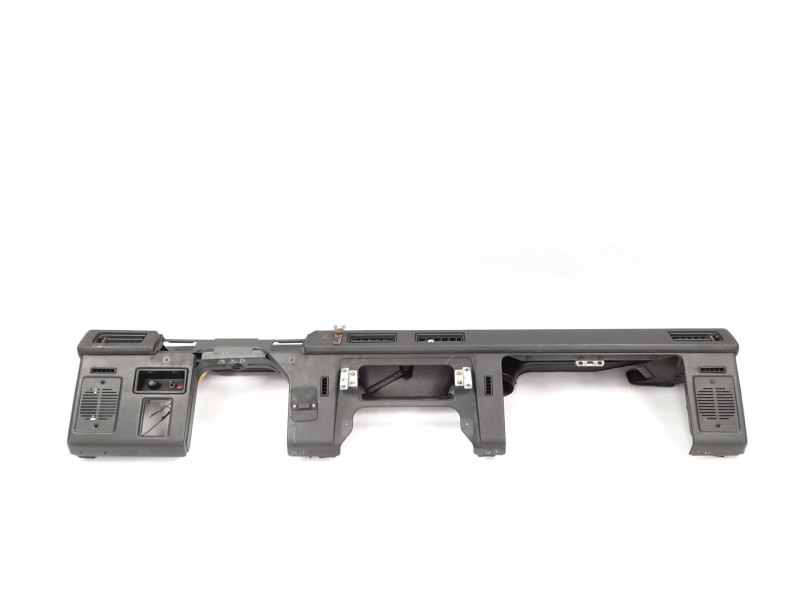 Recambio de salpicadero para mitsubishi montero (l040) 2.5 td (l044g, l049g) referencia OEM IAM   