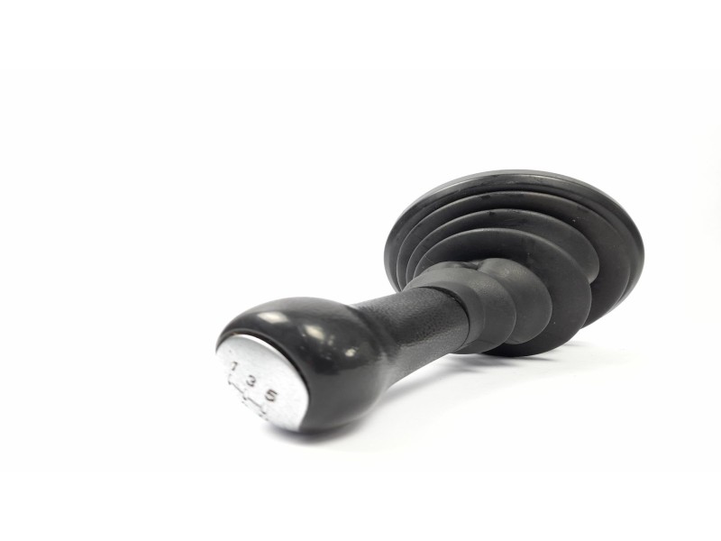 Recambio de pomo palanca cambio para ford fiesta (cbk) 1.4 tdci cat referencia OEM IAM 2S617277ABW  