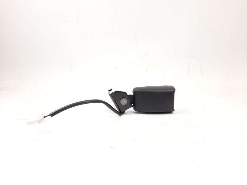 ENGANCHE CINTURON SEGURIDAD TRASERO DERECHO 07112813 