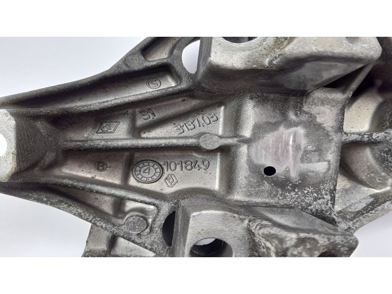 Recambio de soporte motor para nissan kubistar (x76) 1.5 dci referencia OEM IAM 101849  