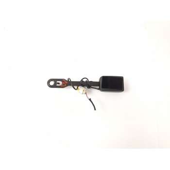 ENGANCHE CINTURON SEGURIDAD DELANTERO DERECHO B9132AC16 