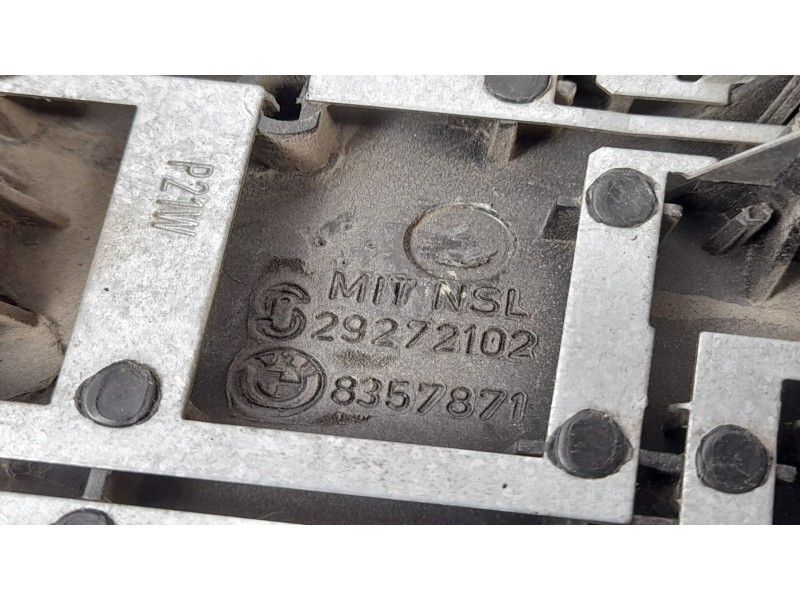 Recambio de portalamparas para bmw serie 3 compacto (e36) 1.7 318tds referencia OEM IAM 8357871  