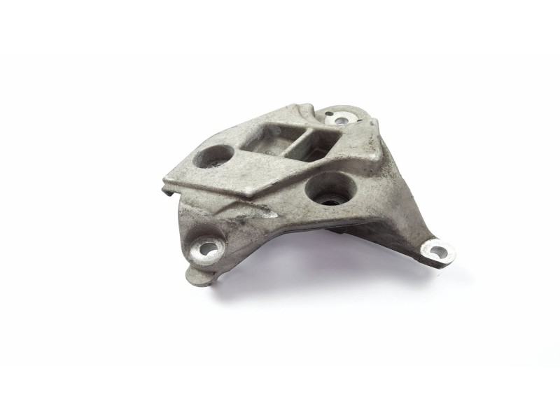 Recambio de soporte motor para nissan kubistar (x76) 1.5 dci referencia OEM IAM 101849  
