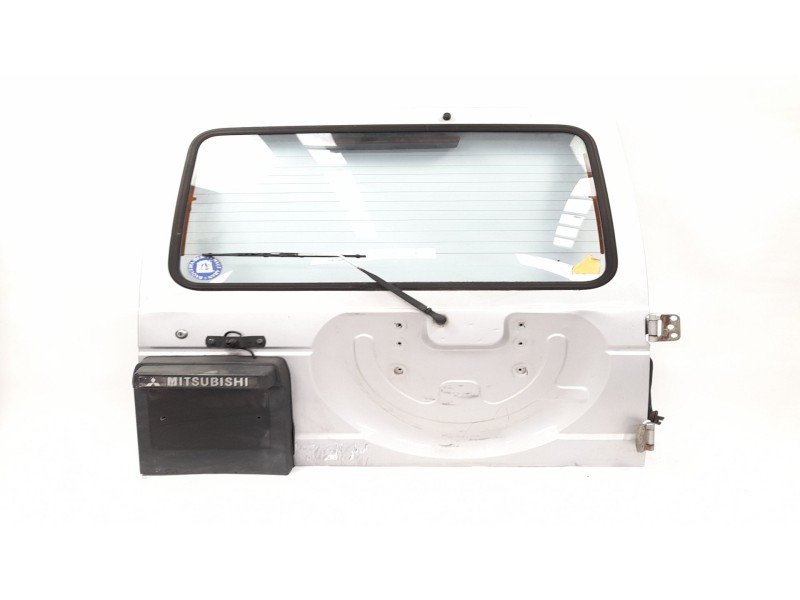 Recambio de porton trasero para mitsubishi montero (l040) 2.5 td (l044g, l049g) referencia OEM IAM   