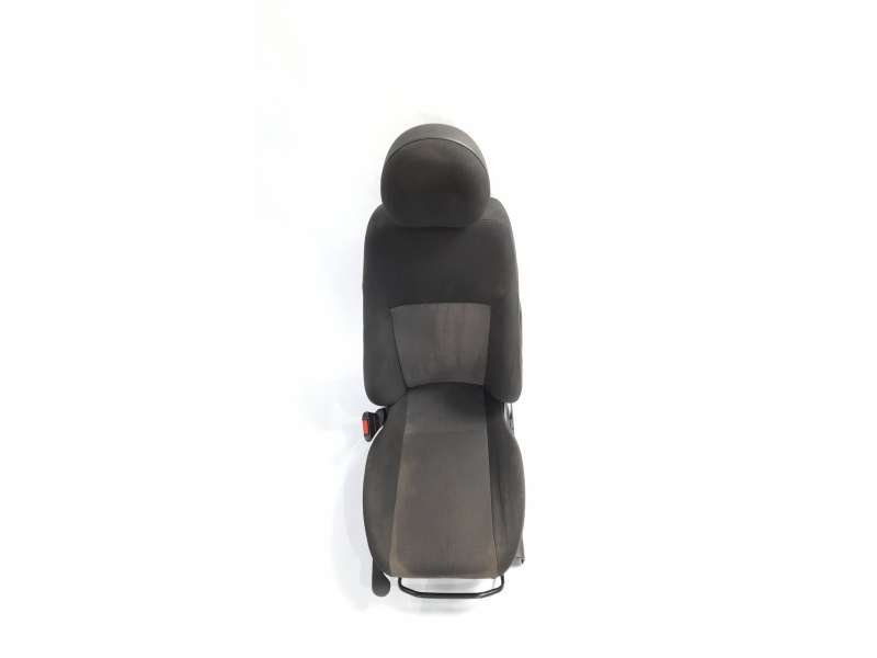 ASIENTO DELANTERO IZQUIERDO 