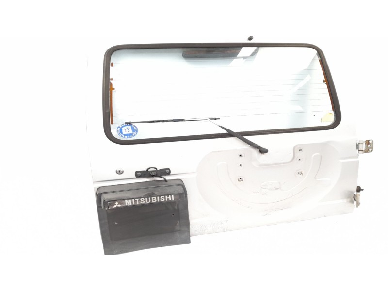 Recambio de porton trasero para mitsubishi montero (l040) 2.5 td (l044g, l049g) referencia OEM IAM   