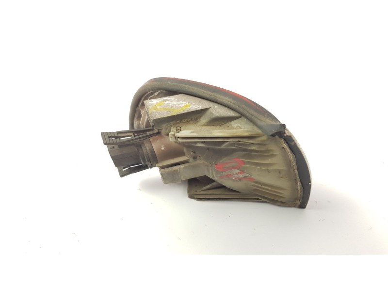 Recambio de piloto delantero izquierdo para bmw serie 3 compacto (e36) 1.7 318tds referencia OEM IAM 1384032  
