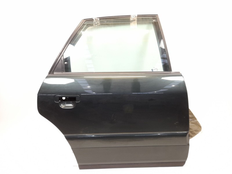Recambio de puerta trasera derecha para audi a6 berlina (c4) 2.3 referencia OEM IAM   