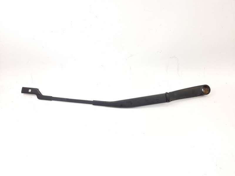 BRAZO LIMPIA DELANTERO DERECHO F00S51F047 