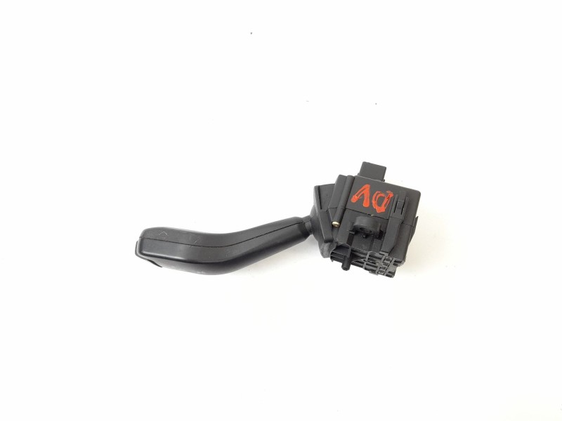 Recambio de mando intermitentes para bmw serie 5 berlina (e39) 530d referencia OEM IAM 8363668K 01104010 