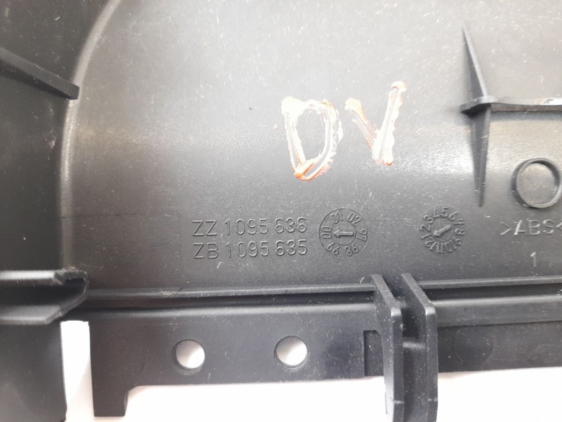 Recambio de moldura para bmw serie 5 berlina (e39) 530d referencia OEM IAM ZZ1095636 ZB1095635 