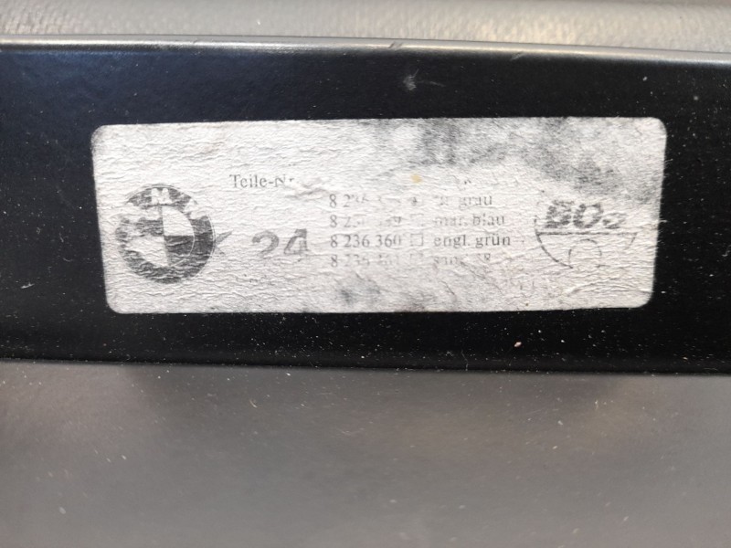 Recambio de bandeja trasera para bmw serie 5 berlina (e39) 530d referencia OEM IAM 8236360  
