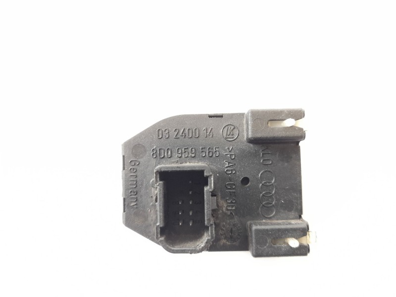 Recambio de mando retrovisor para audi a4 b5 (8d2) 1.9 tdi referencia OEM IAM 8D0959565 03240014 