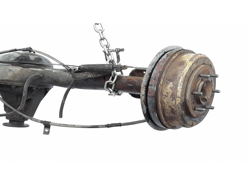Recambio de puente trasero para mitsubishi montero (l040) 2.5 td (l044g, l049g) referencia OEM IAM   