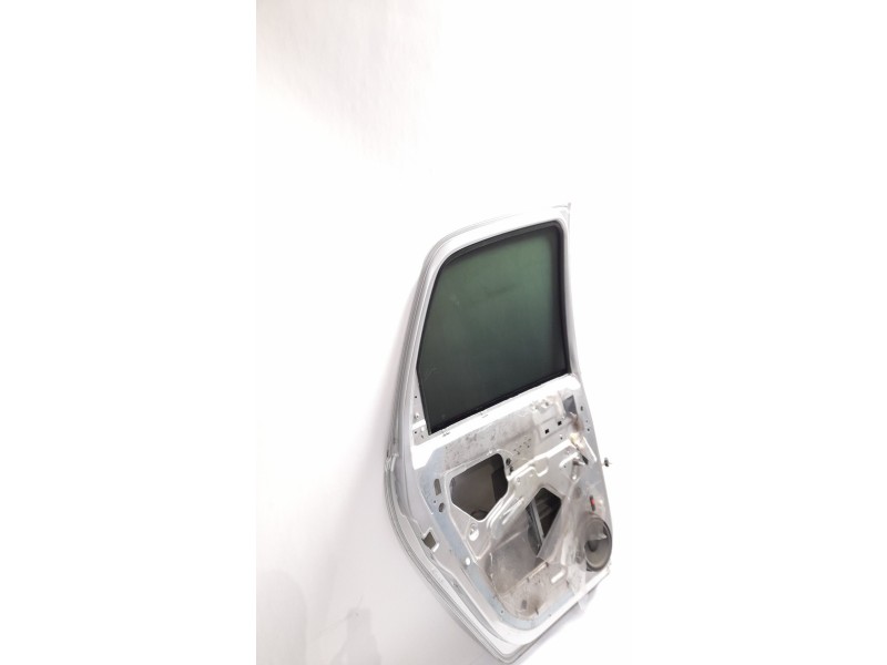 Recambio de puerta trasera izquierda para opel meriva enjoy referencia OEM IAM   