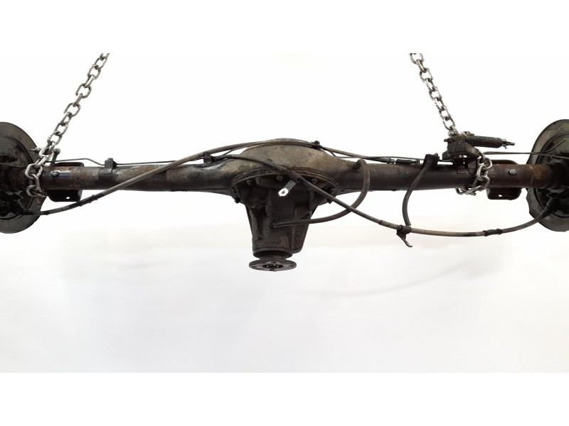 Recambio de puente trasero para mitsubishi montero (l040) 2.5 td (l044g, l049g) referencia OEM IAM   