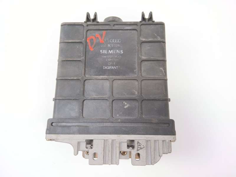 CENTRALITA MOTOR UCE 037906024D 
