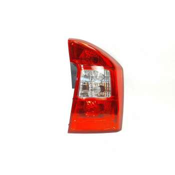 PILOTO TRASERO DERECHO 92402100R 