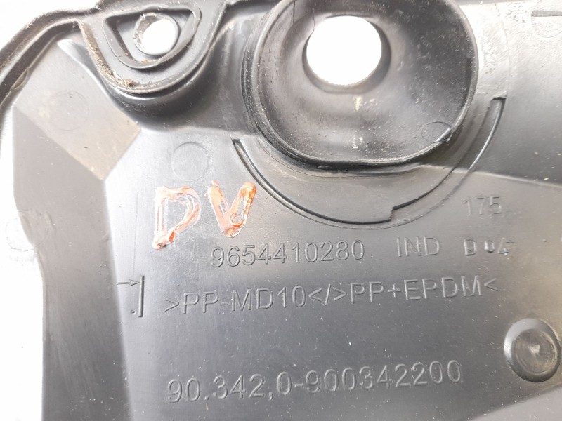 Recambio de moldura para citroen c4 picasso 1.6 16v referencia OEM IAM 9654410280 900342200 