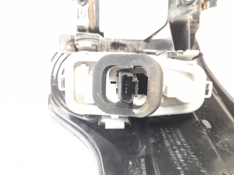 Recambio de piloto trasero izquierdo para citroen c4 picasso 1.6 16v referencia OEM IAM 9673164880  
