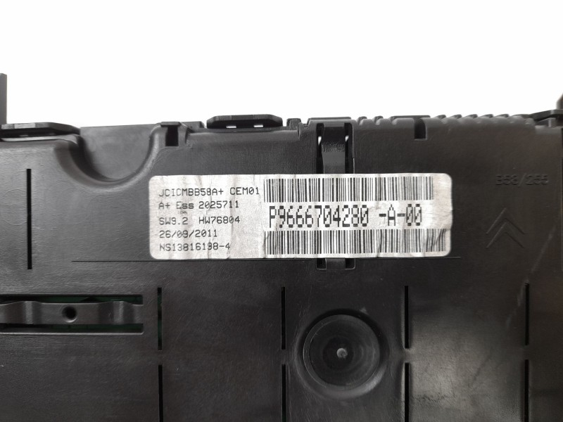 Recambio de cuadro instrumentos para citroen c4 picasso 1.6 16v referencia OEM IAM 9666704280 281129406 