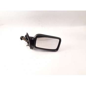 RETROVISOR DERECHO 415312302 