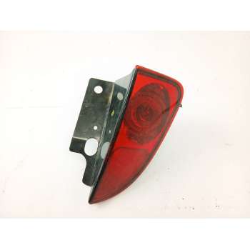 PILOTO TRASERO DERECHO PARAGOLPES 8200027154 