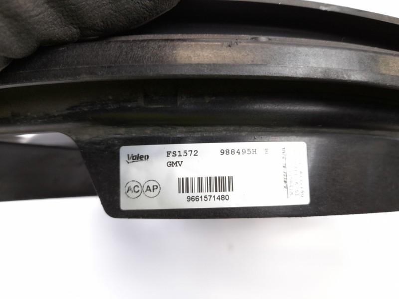 Recambio de electroventilador para citroen c4 picasso 1.6 16v referencia OEM IAM 9661571480 988495H FS1572