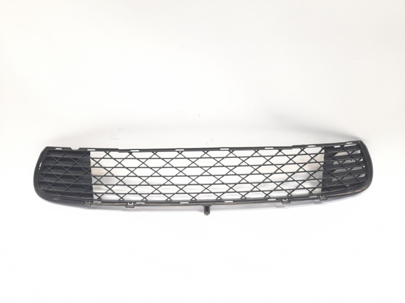 Recambio de rejilla paragolpes central para citroen c4 picasso 1.6 16v referencia OEM IAM 9680402877  