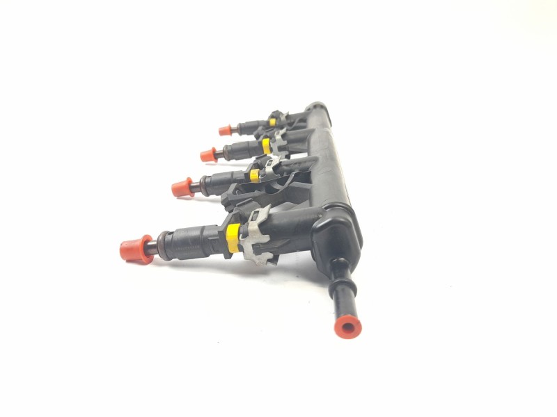 Recambio de rampa inyectora para citroen c4 picasso 1.6 16v referencia OEM IAM V7575645  