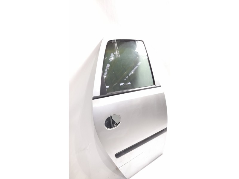 Recambio de puerta trasera derecha para opel meriva enjoy referencia OEM IAM   