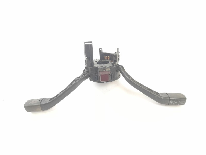 Recambio de mando volante para volkswagen polo coupé (86c, 80) 1.0 cat referencia OEM IAM 333953503  