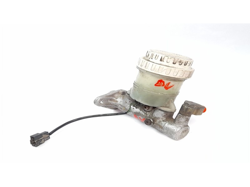 Recambio de bomba freno para mitsubishi montero (l040) 2.5 td (l044g, l049g) referencia OEM IAM   