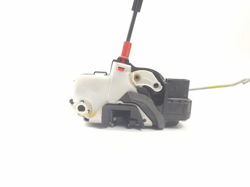 Recambio de cerradura puerta delantera derecha para chevrolet orlando (j309) 2.0 d referencia OEM IAM 13578277  