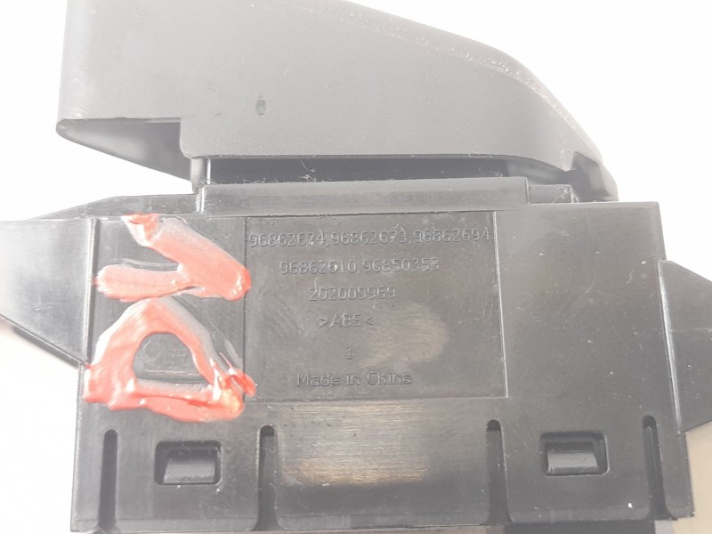 Recambio de interruptor para chevrolet orlando (j309) 2.0 d referencia OEM IAM 96862674 96862673 96862610