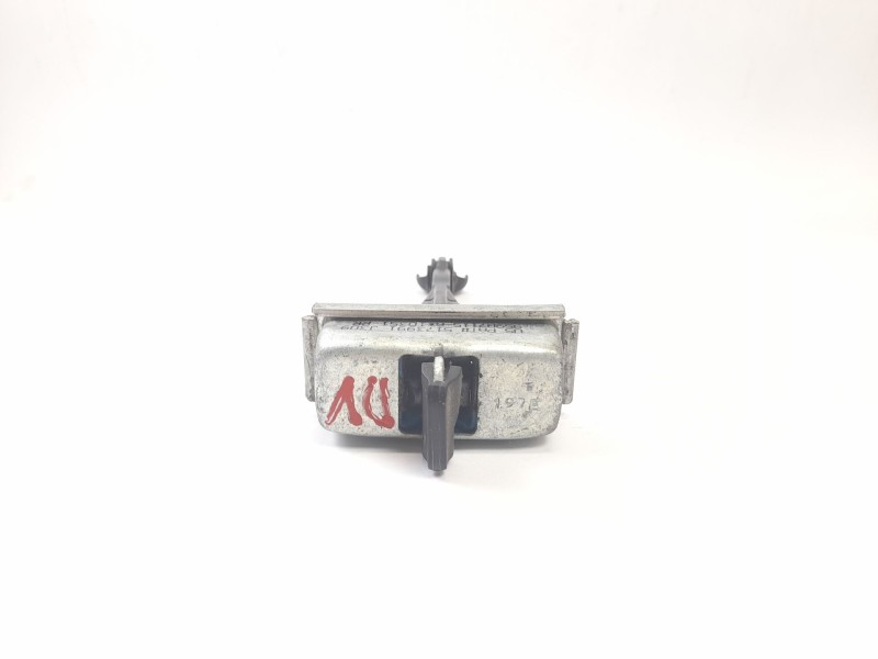 Recambio de retenedor puerta para chevrolet orlando (j309) 2.0 d referencia OEM IAM 5173991 95987115 
