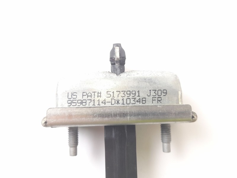Recambio de retenedor puerta para chevrolet orlando (j309) 2.0 d referencia OEM IAM 5173991 95987114 