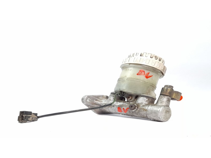 Recambio de bomba freno para mitsubishi montero (l040) 2.5 td (l044g, l049g) referencia OEM IAM   