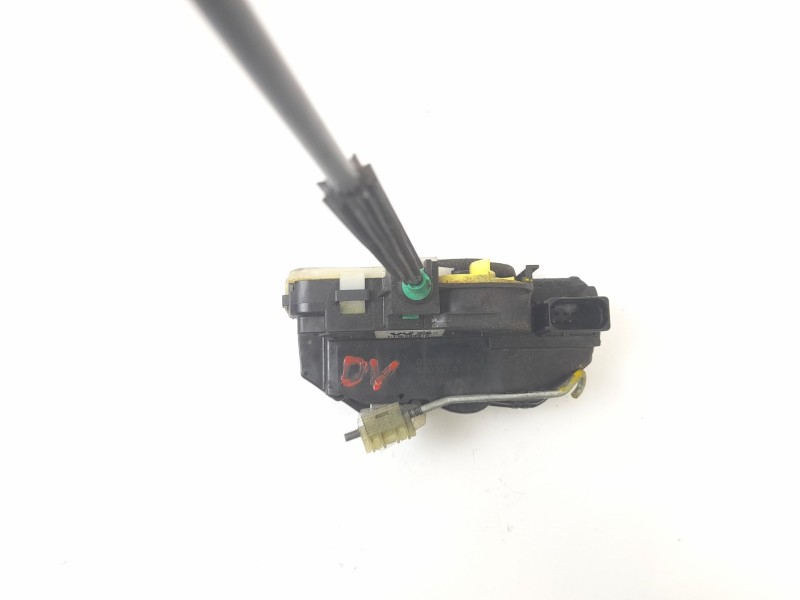 Recambio de cerradura puerta trasera izquierda para chevrolet orlando (j309) 2.0 d referencia OEM IAM 13578244  