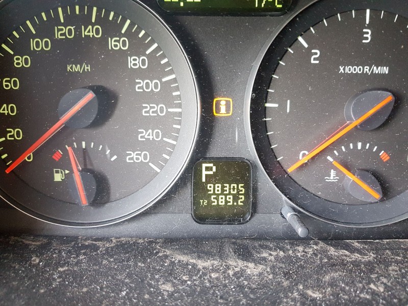 volvo s40 ii (544) 2.0d del año 2004