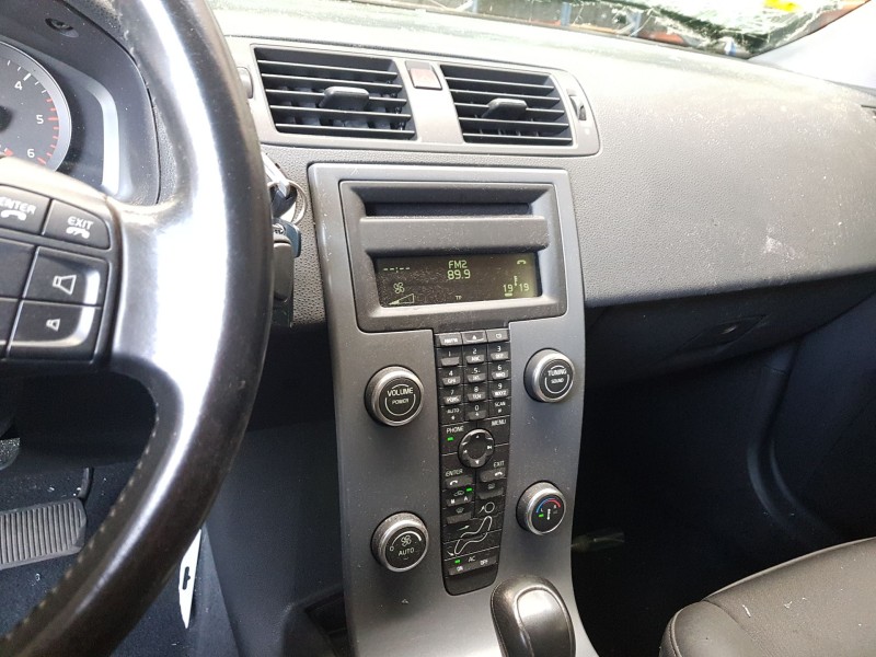 volvo s40 ii (544) 2.0d del año 2004