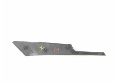 Recambio de moldura para chevrolet orlando (j309) 2.0 d referencia OEM IAM 95981923   2