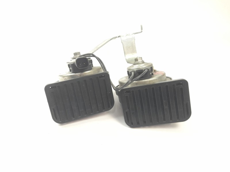 Recambio de claxon para chevrolet orlando (j309) 2.0 d referencia OEM IAM A046495 0055306 55306